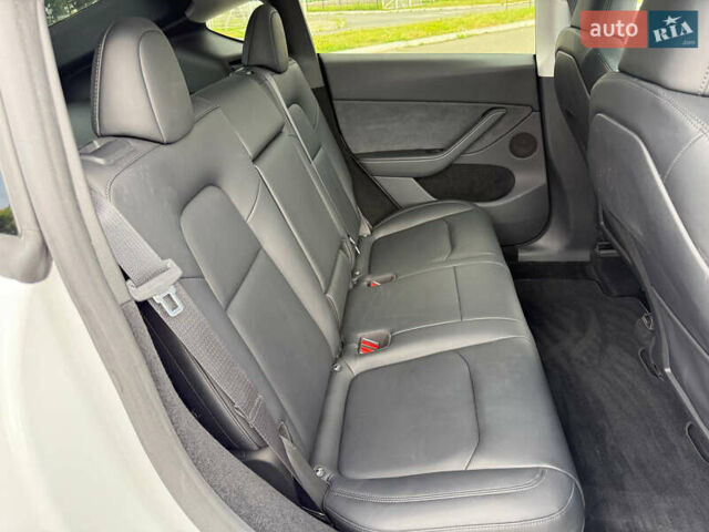 Сірий Тесла Model Y, об'ємом двигуна 0 л та пробігом 35 тис. км за 36500 $, фото 18 на Automoto.ua