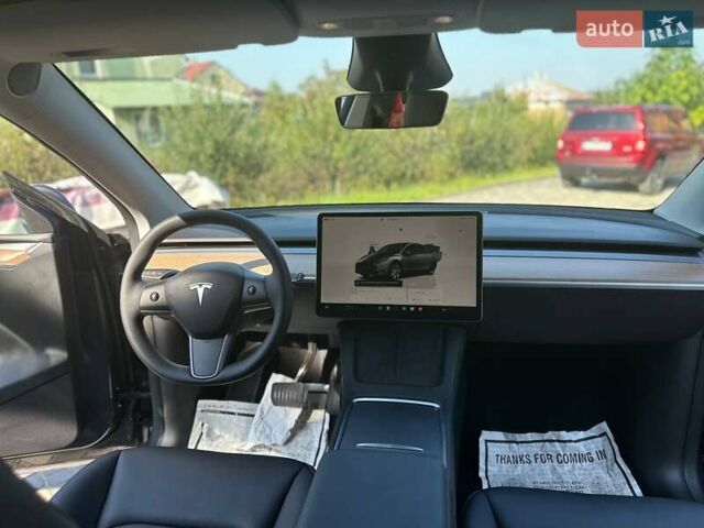 Серый Тесла Model Y, объемом двигателя 0 л и пробегом 1 тыс. км за 36000 $, фото 5 на Automoto.ua