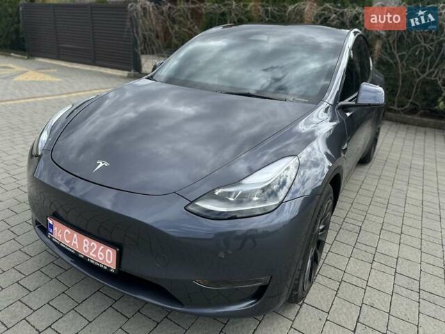 Серый Тесла Model Y, объемом двигателя 0 л и пробегом 9 тыс. км за 28950 $, фото 5 на Automoto.ua