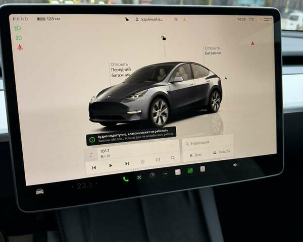 Серый Тесла Model Y, объемом двигателя 0 л и пробегом 64 тыс. км за 27300 $, фото 31 на Automoto.ua