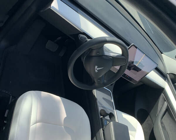 Сірий Тесла Model Y, об'ємом двигуна 0 л та пробігом 31 тис. км за 24800 $, фото 29 на Automoto.ua