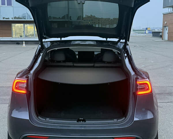 Сірий Тесла Model Y, об'ємом двигуна 0 л та пробігом 34 тис. км за 35000 $, фото 6 на Automoto.ua