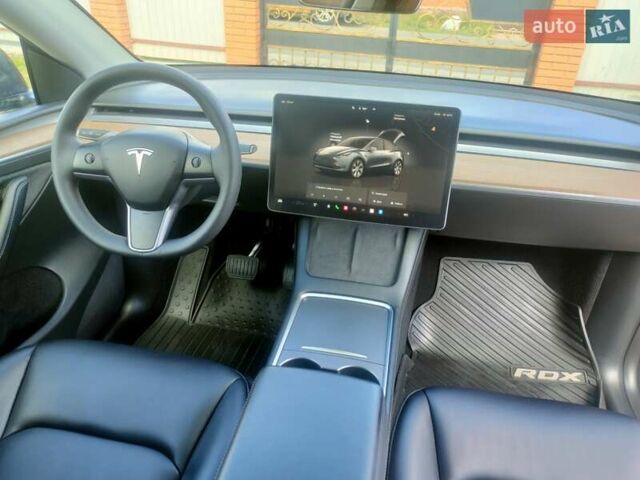 Серый Тесла Model Y, объемом двигателя 0 л и пробегом 30 тыс. км за 32350 $, фото 33 на Automoto.ua