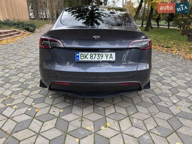 Тесла Model Y 2023 в Ровно на Automoto.ua Серый Тесла Model Y, объемом двигателя 0 л и пробегом 30 тыс. км за 30000 $, фото 26 на Automoto.ua