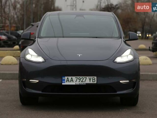 Серый Тесла Model Y, объемом двигателя 0 л и пробегом 50 тыс. км за 33900 $, фото 25 на Automoto.ua