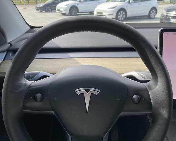 Сірий Тесла Model Y, об'ємом двигуна 0 л та пробігом 116 тис. км за 33000 $, фото 16 на Automoto.ua