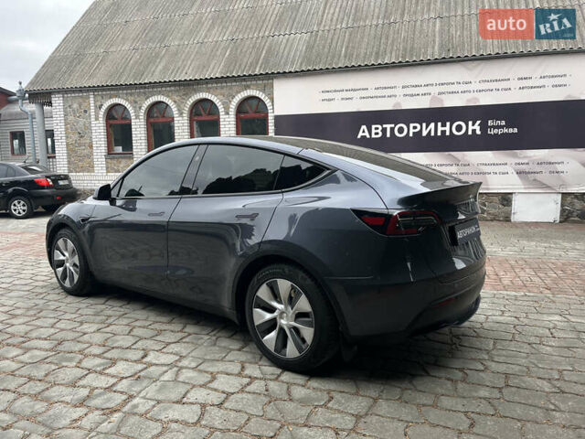 Серый Тесла Model Y, объемом двигателя 0 л и пробегом 10 тыс. км за 41000 $, фото 5 на Automoto.ua