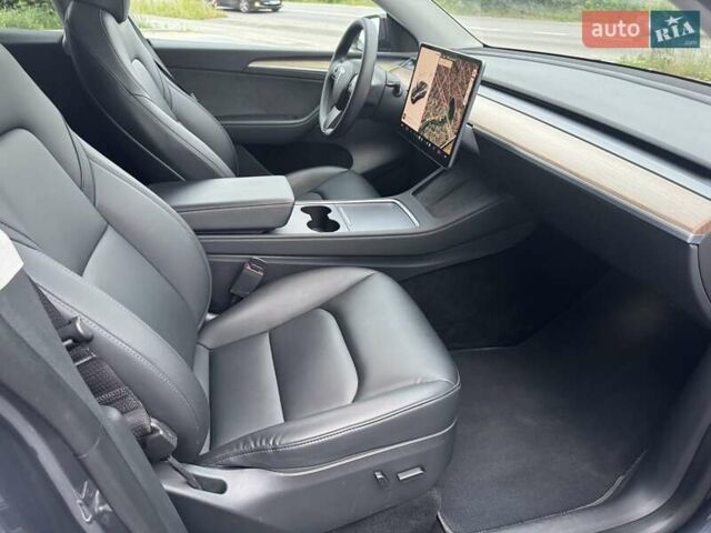 Сірий Тесла Model Y, об'ємом двигуна 0 л та пробігом 17 тис. км за 35999 $, фото 79 на Automoto.ua