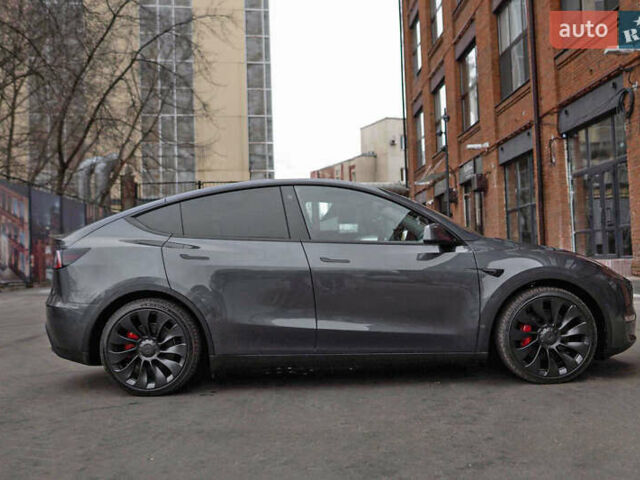 Серый Тесла Model Y, объемом двигателя 0 л и пробегом 5 тыс. км за 40900 $, фото 17 на Automoto.ua