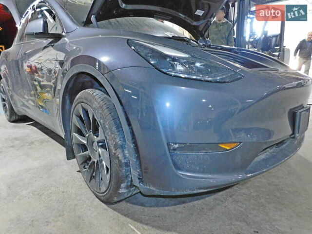 Серый Тесла Model Y, объемом двигателя 0 л и пробегом 41 тыс. км за 25500 $, фото 7 на Automoto.ua