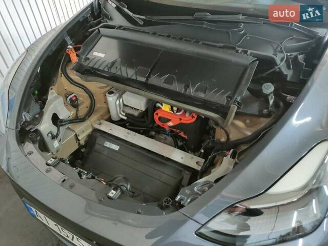 Серый Тесла Model Y, объемом двигателя 0 л и пробегом 30 тыс. км за 32350 $, фото 67 на Automoto.ua