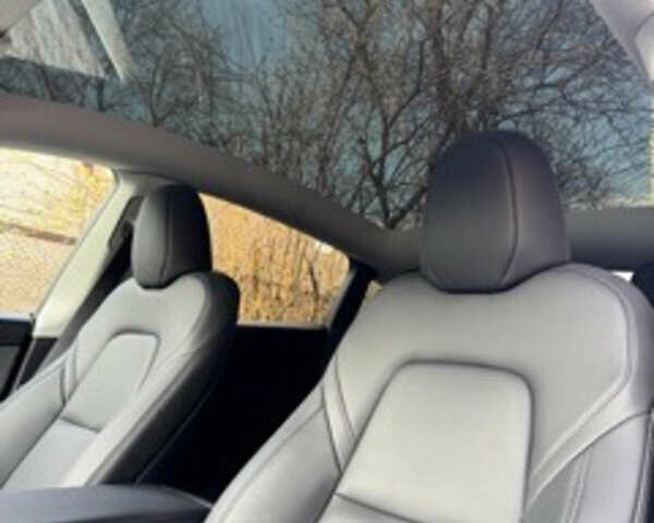 Серый Тесла Model Y, объемом двигателя 0 л и пробегом 8 тыс. км за 29100 $, фото 22 на Automoto.ua