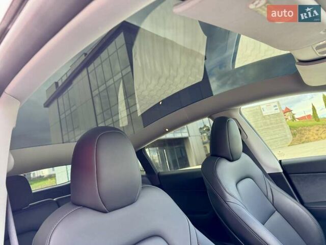 Серый Тесла Model Y, объемом двигателя 0 л и пробегом 15 тыс. км за 32000 $, фото 35 на Automoto.ua