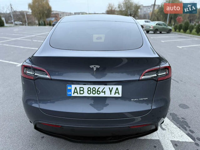 Серый Тесла Model Y, объемом двигателя 0 л и пробегом 32 тыс. км за 24900 $, фото 4 на Automoto.ua