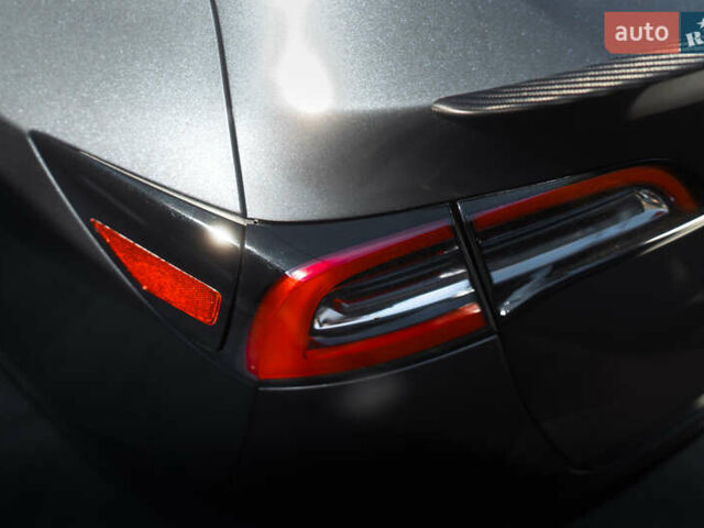 Серый Тесла Model Y, объемом двигателя 0 л и пробегом 20 тыс. км за 38000 $, фото 14 на Automoto.ua