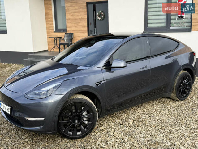 Сірий Тесла Model Y, об'ємом двигуна 0 л та пробігом 28 тис. км за 27900 $, фото 6 на Automoto.ua