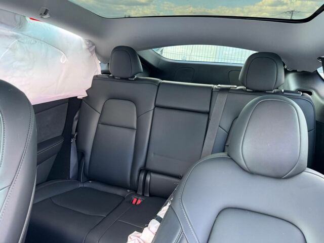 Сірий Тесла Model Y, об'ємом двигуна 0 л та пробігом 29 тис. км за 15900 $, фото 12 на Automoto.ua