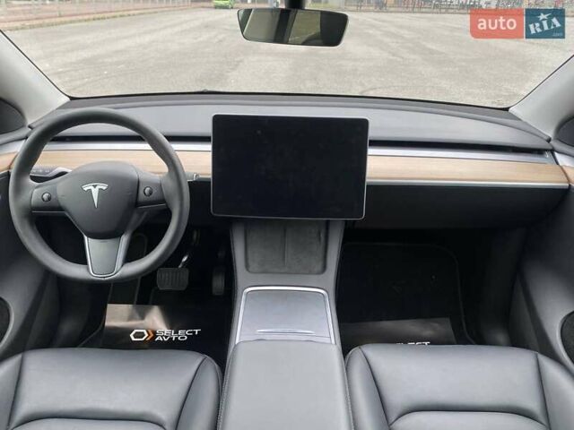 Сірий Тесла Model Y, об'ємом двигуна 0 л та пробігом 9 тис. км за 32490 $, фото 10 на Automoto.ua
