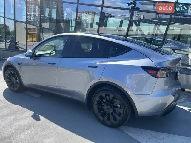 Серый Тесла Model Y, объемом двигателя 0 л и пробегом 11 тыс. км за 48500 $, фото 6 на Automoto.ua