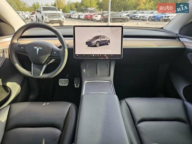 Серый Тесла Model Y, объемом двигателя 0 л и пробегом 34 тыс. км за 28300 $, фото 21 на Automoto.ua