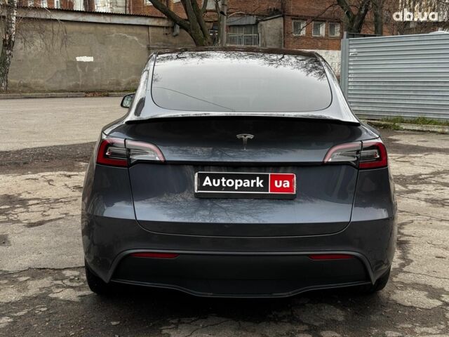 Серый Тесла Model Y, объемом двигателя 0 л и пробегом 22 тыс. км за 25990 $, фото 5 на Automoto.ua