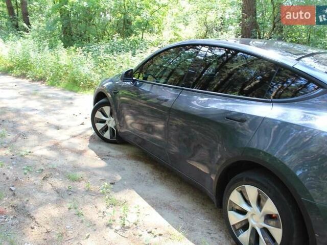 Серый Тесла Model Y, объемом двигателя 0 л и пробегом 3 тыс. км за 39000 $, фото 19 на Automoto.ua