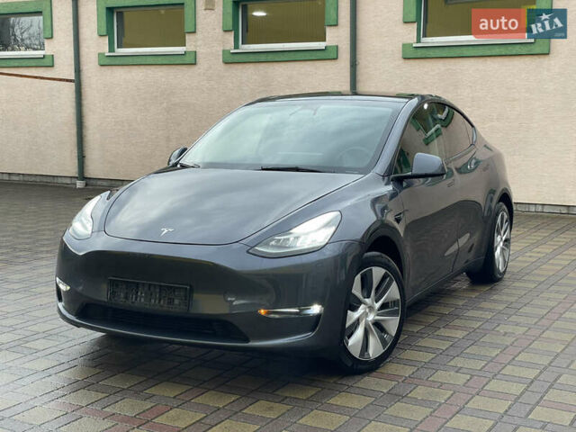 Сірий Тесла Model Y, об'ємом двигуна 0 л та пробігом 9 тис. км за 28500 $, фото 4 на Automoto.ua