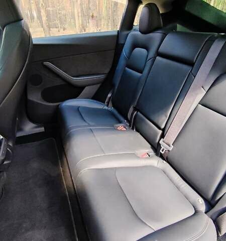 Серый Тесла Model Y, объемом двигателя 0 л и пробегом 15 тыс. км за 27100 $, фото 28 на Automoto.ua