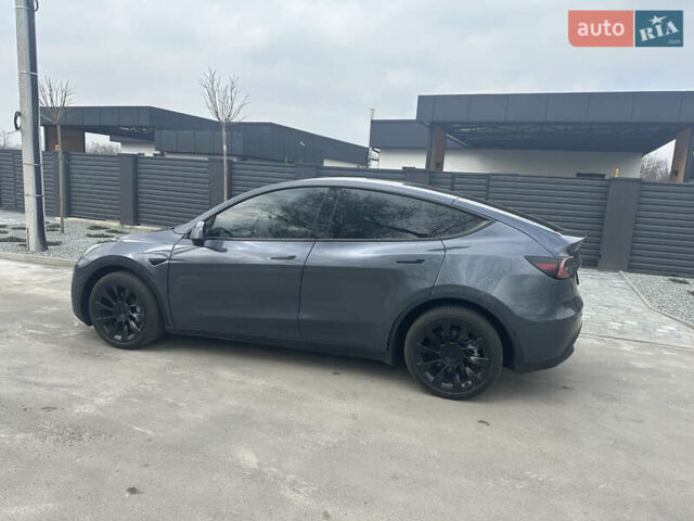 Серый Тесла Model Y, объемом двигателя 0 л и пробегом 11 тыс. км за 28400 $, фото 22 на Automoto.ua