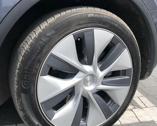 Сірий Тесла Model Y, об'ємом двигуна 0 л та пробігом 26 тис. км за 29000 $, фото 18 на Automoto.ua
