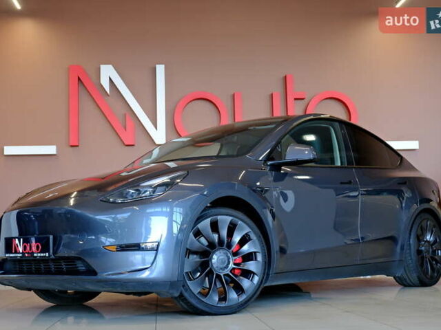 Серый Тесла Model Y, объемом двигателя 0 л и пробегом 42 тыс. км за 23900 $, фото 17 на Automoto.ua