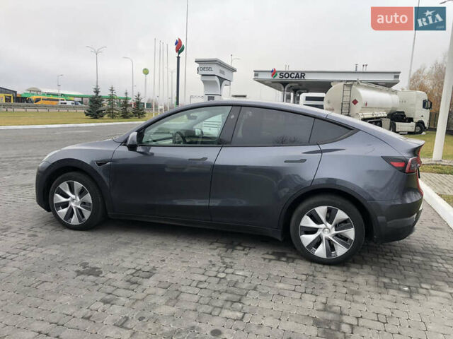 Серый Тесла Model Y, объемом двигателя 0 л и пробегом 9 тыс. км за 34750 $, фото 6 на Automoto.ua