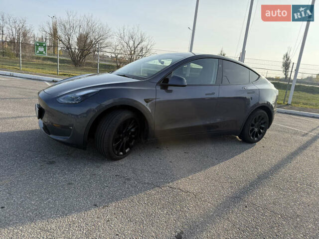 Сірий Тесла Model Y, об'ємом двигуна 0 л та пробігом 18 тис. км за 27500 $, фото 3 на Automoto.ua