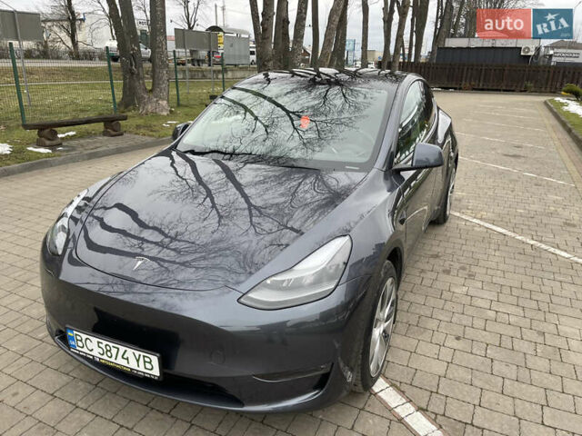 Серый Тесла Model Y, объемом двигателя 0 л и пробегом 35 тыс. км за 29200 $, фото 10 на Automoto.ua