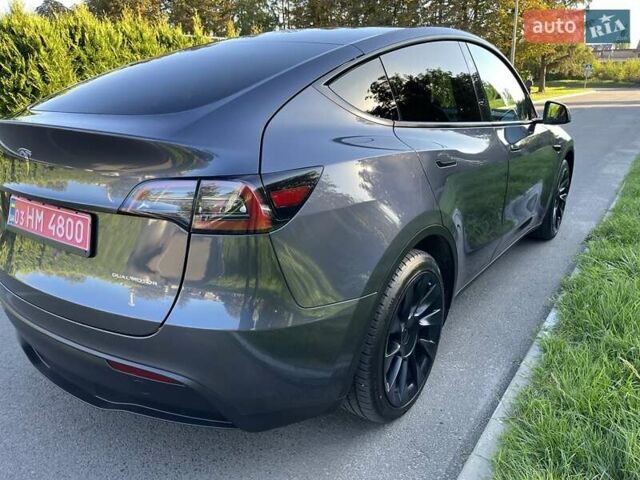 Тесла Model Y 2023 у Луцьку на Automoto.ua Сірий Тесла Model Y, об'ємом двигуна 0 л та пробігом 40 тис. км за 27900 $, фото 53 на Automoto.ua