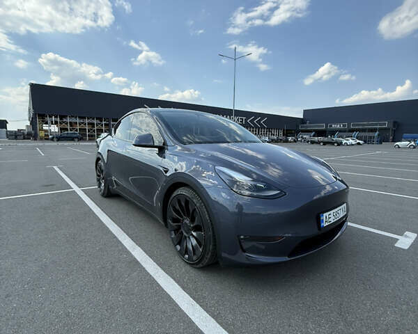 Сірий Тесла Model Y, об'ємом двигуна 0 л та пробігом 37 тис. км за 31500 $, фото 1 на Automoto.ua