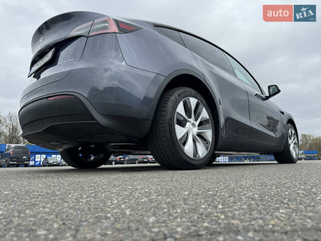 Серый Тесла Model Y, объемом двигателя 0 л и пробегом 10 тыс. км за 27900 $, фото 27 на Automoto.ua