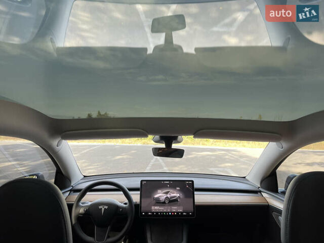 Сірий Тесла Model Y, об'ємом двигуна 0 л та пробігом 33 тис. км за 29500 $, фото 12 на Automoto.ua