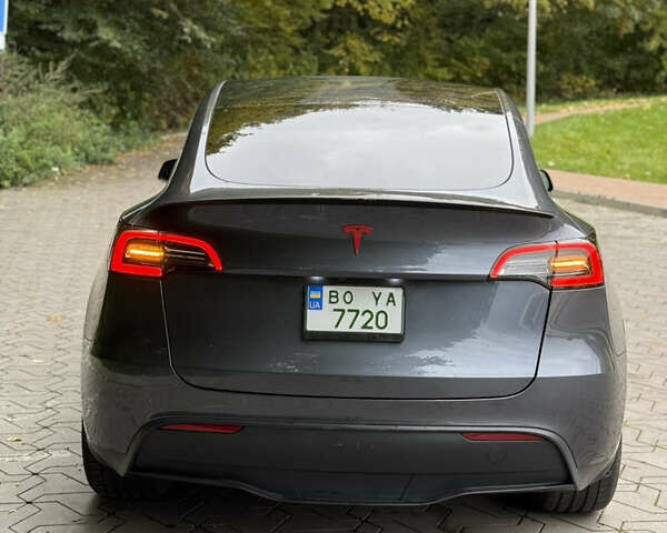 Сірий Тесла Model Y, об'ємом двигуна 0 л та пробігом 63 тис. км за 37799 $, фото 5 на Automoto.ua
