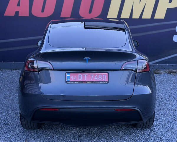 Сірий Тесла Model Y, об'ємом двигуна 0 л та пробігом 68 тис. км за 24499 $, фото 12 на Automoto.ua
