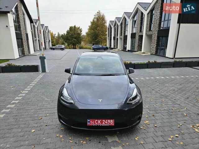 Серый Тесла Model Y, объемом двигателя 0 л и пробегом 32 тыс. км за 29500 $, фото 22 на Automoto.ua