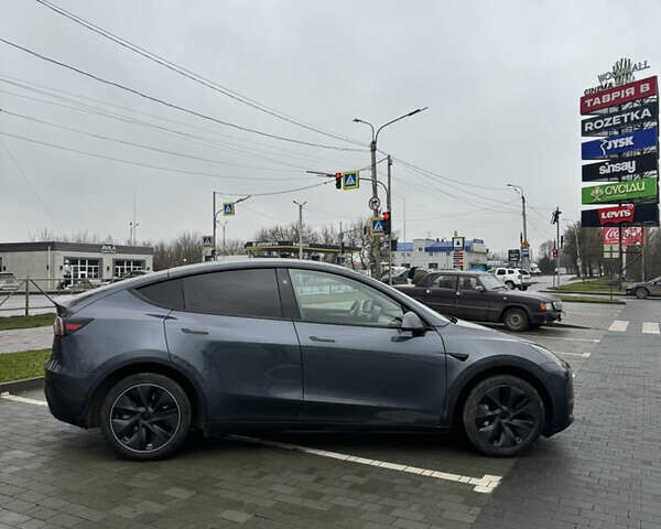 Сірий Тесла Model Y, об'ємом двигуна 0 л та пробігом 33 тис. км за 25500 $, фото 9 на Automoto.ua