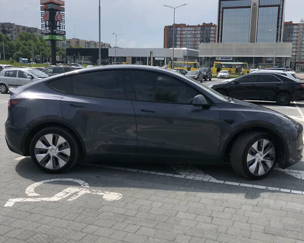 Сірий Тесла Model Y, об'ємом двигуна 0 л та пробігом 26 тис. км за 29000 $, фото 5 на Automoto.ua