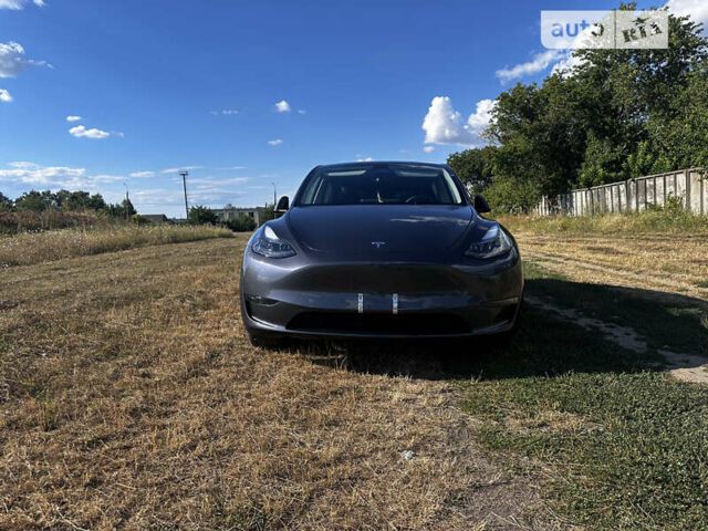 Серый Тесла Model Y, объемом двигателя 0 л и пробегом 31 тыс. км за 26500 $, фото 6 на Automoto.ua