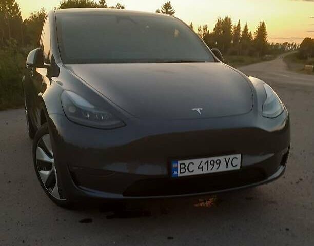 Сірий Тесла Model Y, об'ємом двигуна 0 л та пробігом 45 тис. км за 26600 $, фото 17 на Automoto.ua