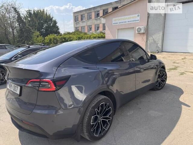 Тесла Model Y 2023 у Миколаєві на Automoto.ua Сірий Тесла Model Y, об'ємом двигуна 0 л та пробігом 4 тис. км за 33000 $, фото 1 на Automoto.ua