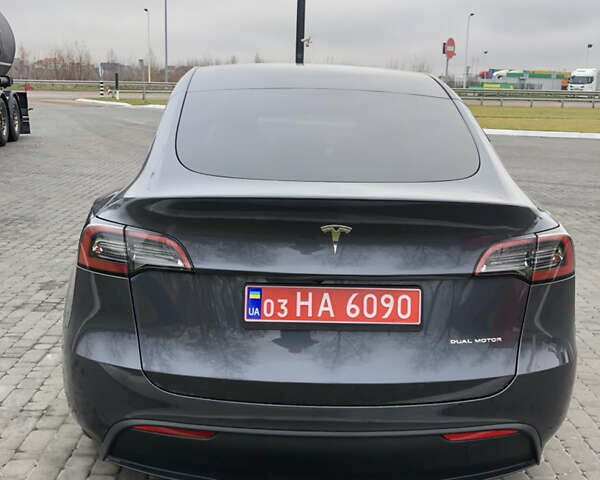 Серый Тесла Model Y, объемом двигателя 0 л и пробегом 9 тыс. км за 34750 $, фото 8 на Automoto.ua