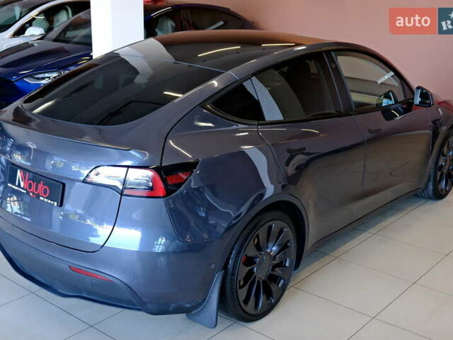 Серый Тесла Model Y, объемом двигателя 0 л и пробегом 42 тыс. км за 23900 $, фото 22 на Automoto.ua