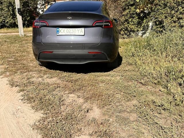 Серый Тесла Model Y, объемом двигателя 0 л и пробегом 300 тыс. км за 32000 $, фото 2 на Automoto.ua
