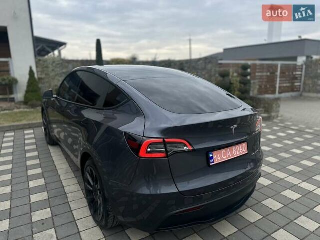Серый Тесла Model Y, объемом двигателя 0 л и пробегом 7 тыс. км за 29950 $, фото 17 на Automoto.ua